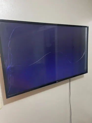 TV - para venda de peças