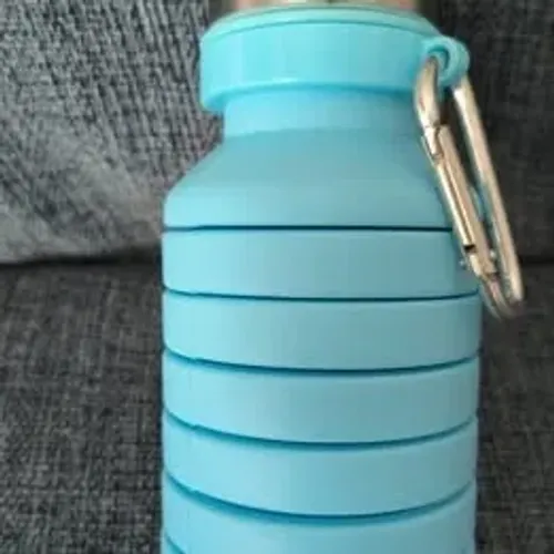 Garrafa Dobrável Silicone 550ml Chaveiro Metal C/ Tampa