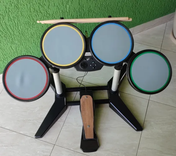 Bateria Rock Band - PS3, PS4, PS5 e PC