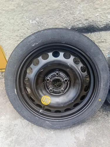 Pneu de carro