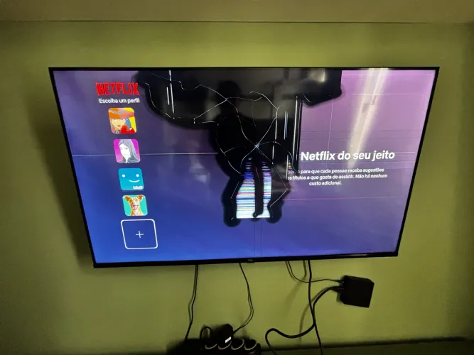 Tv TCL c defeito na tela