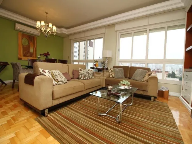 Apartamento para Comprar 113 m² por R$ 915.000,00 - Petrópolis - Porto Alegre/RS