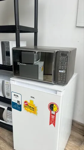 MICROONDAS INOX ESPELHADO 27 LITROS 127 VOLTS