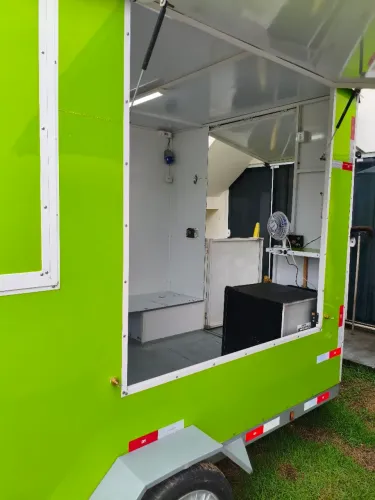 Trailer food truck