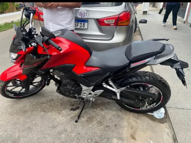 Honda CB 300 2023
