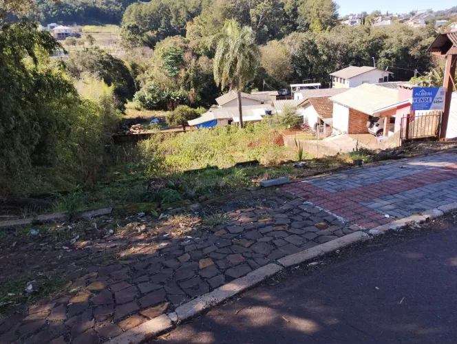 Vendo lote na avenida
