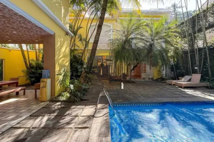 Casa em Condomínio : / Residencial / Gávea