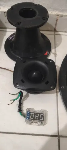 VENDO E TROCO PEÇAS DE SOM