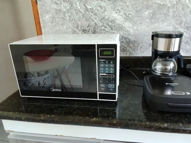 Microondas Midea 20 litros 