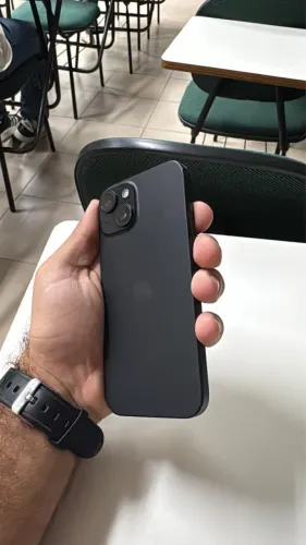 iPhone 15