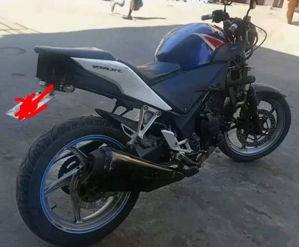 Moto barata CBR 250R