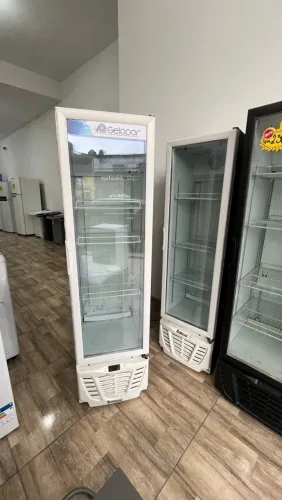 EXPOSITOR DE BEBIDAS 127 VOLTS GELOPAR 255 LITROS COM GARANTIA