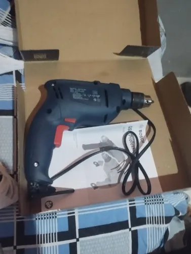 Furadeira Bosch 450w