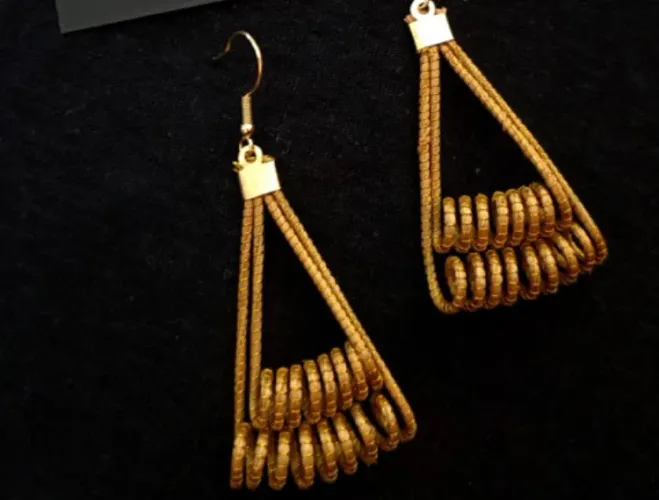 Peças de capim dourado