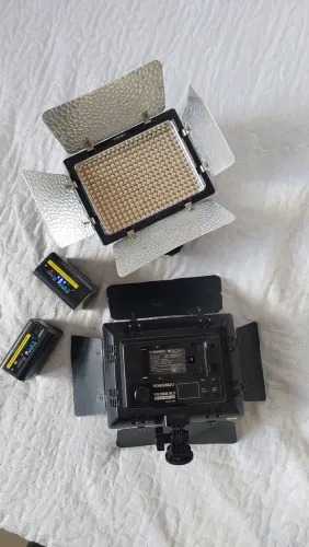 Led Yongnuo YN 300 III