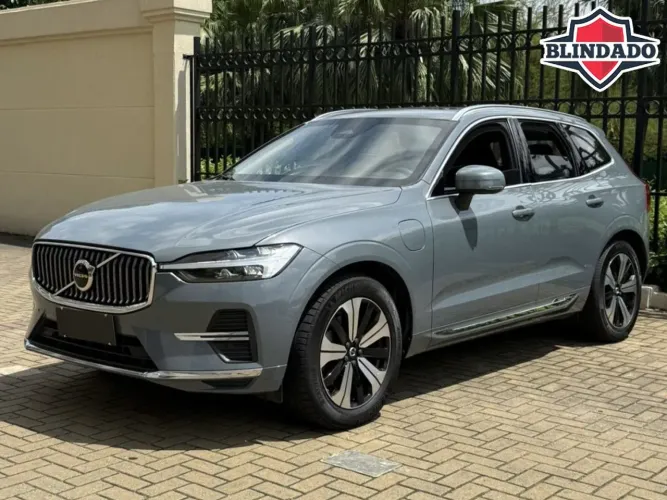 Volvo XC-60 T-8 Plus 2.0 AWD (híbrido) 2023