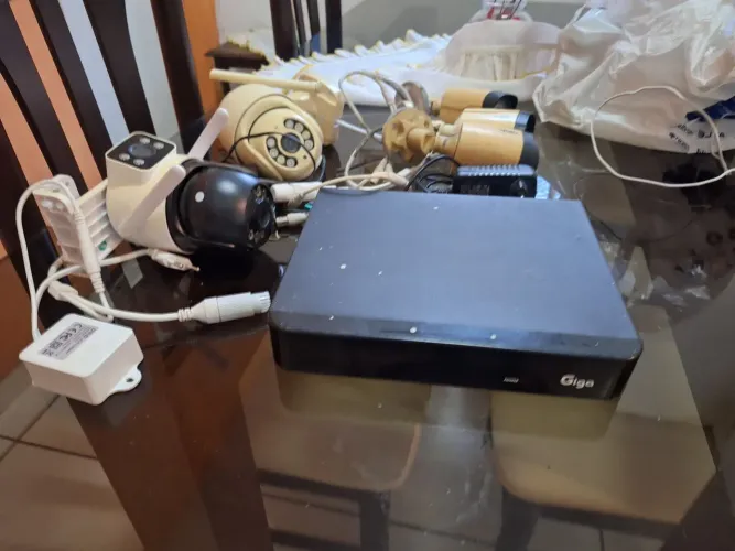 Vendo dvr camera de segurança e monitor 