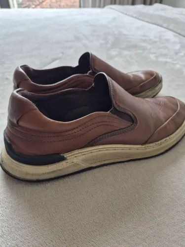 Sapato slip on - Democrata