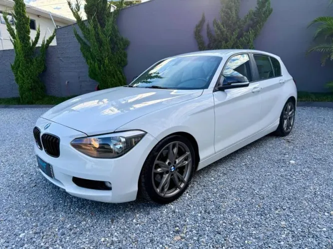 BMW 118IA / Urban/sport 1.6 TB 16V 170cv 5P 2014