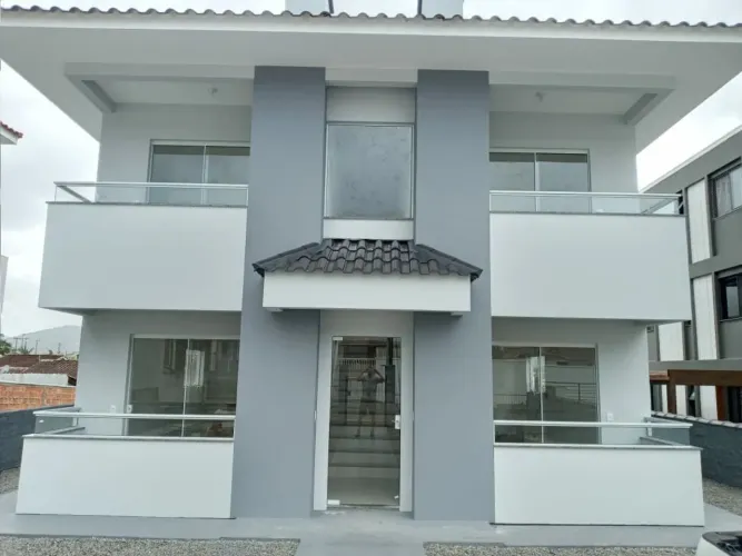 Apartamento para alugar em Santo Amaro da Imperatriz