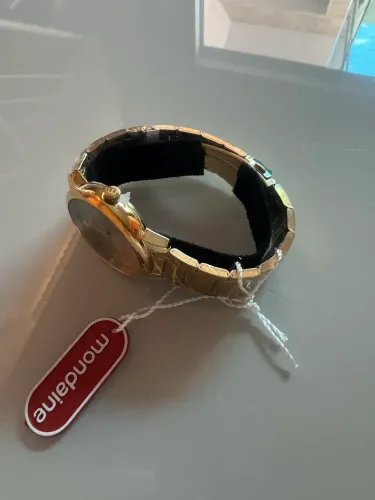 Vendo relógio feminino mondaine novo ainda na caixa