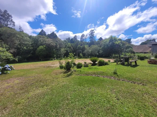 Chácara para Pousada à Venda em Campo Alegre - 32.166 m²