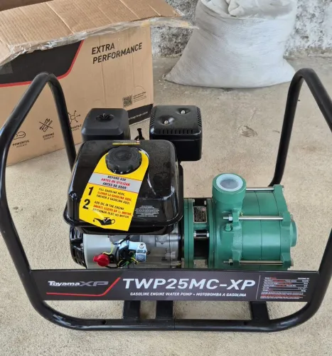 Motobomba a Gasolina Toyama TWP25M.C-XP 6.5 HP Multi Estágio