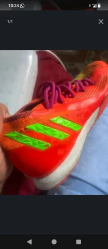 Chuteira de futsal Adidas predador
