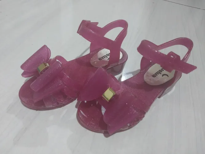 Sandália Infantil Feminina Tam. 25/26 Usada