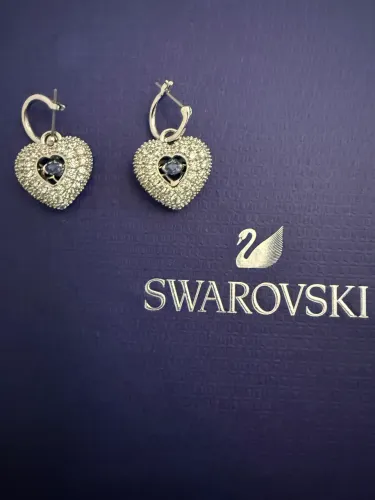 Brinco SWAROVSKI Lindo