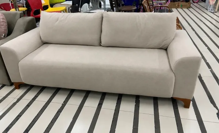 Sofá novo 4 meses de uso