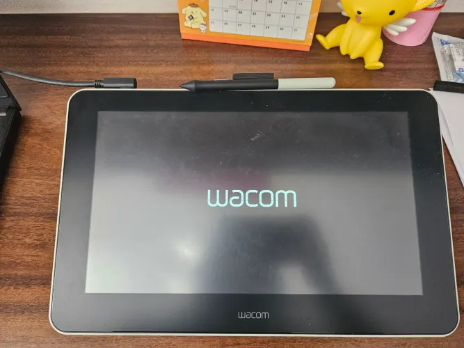 Mesa Digitalizadora Wacom ONE com Display Interativo Semi Nova