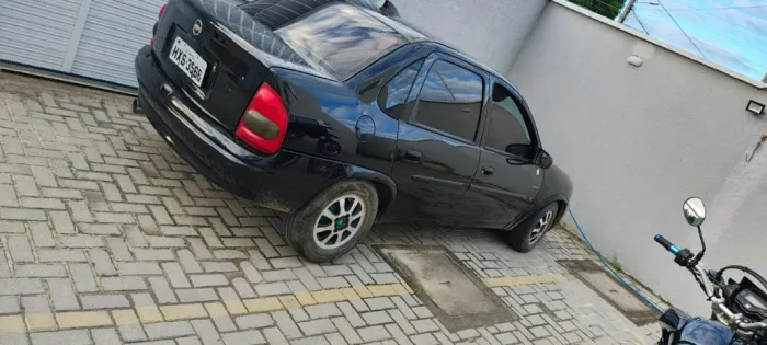 Chevrolet Corsa SED Class.life 1.0/1.0 Flexpower (álcool) 2008