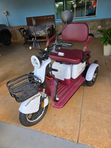 Triciclo Elétrico Moto Chefe Big 3 - Ótimo Estado - Pouco Uso