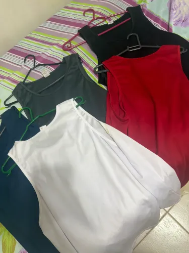 5 regatas dri Fit
