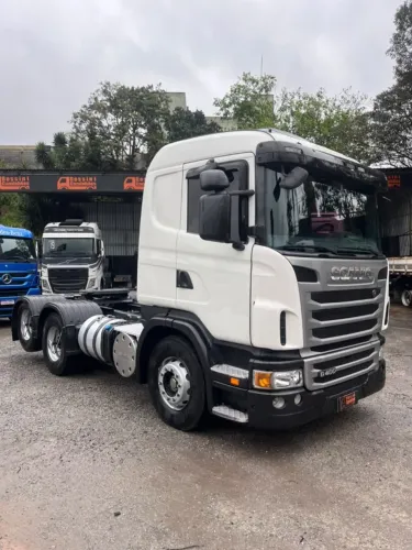 Scania G400 2012 6x2 Cegonha