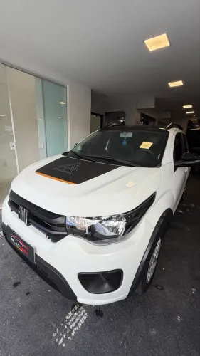 Fiat Mobi Trekking 1.0 Flex 5P 2022