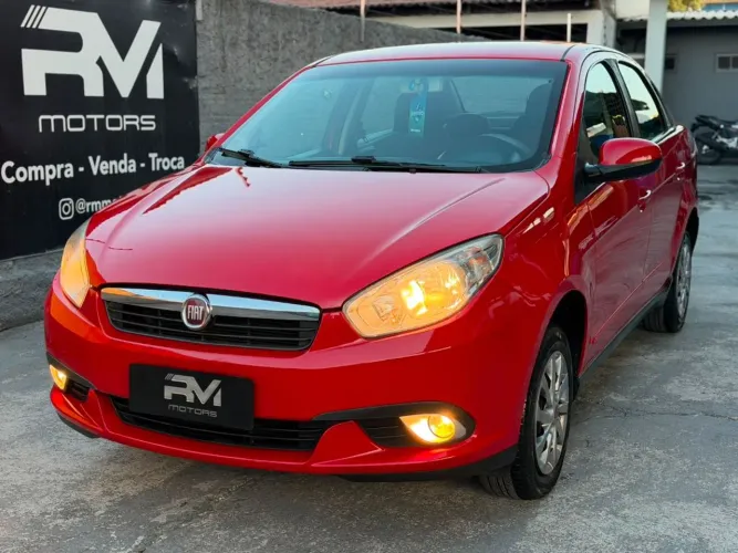 Fiat Grand Siena Attrac. 1.4 EVO F.flex 8V 2013