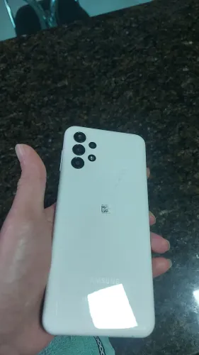 Samsung A13 top