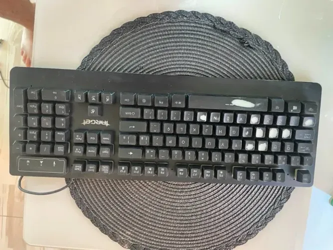 Teclado gamer em ótimo estado