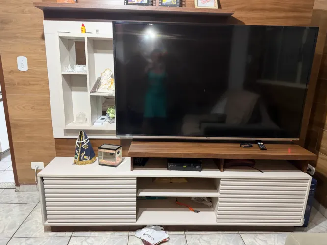 Painel de tv para 65 polegada