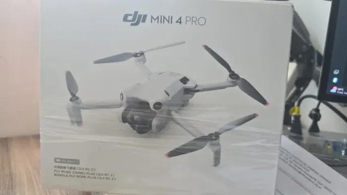 DJI Mini 4 pro plus combo rc2 NOVO