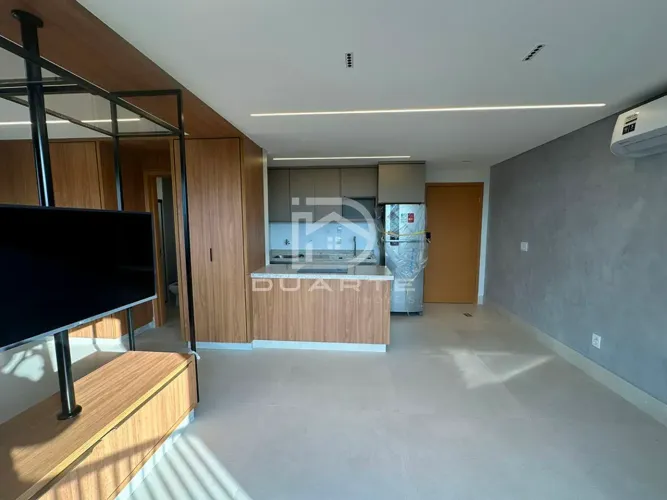 Studio no Hit Sky Club, localizado na Av Brasil, com garagem