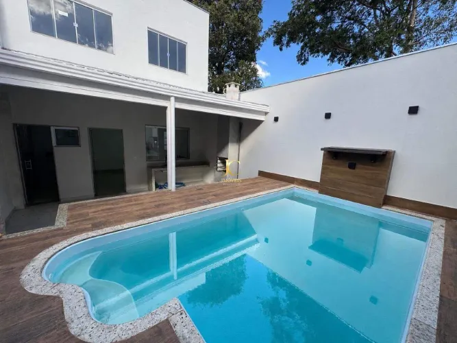 Casa 3 quartos (1 suíte) com piscina e espaço gourmet Bairro Nações, Divinópolis/MG