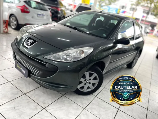 Peugeot 207 XR 1.4 Flex 8V 3P 2011