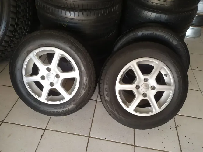 Jogo de rodas aro 14 GM Fiat Volks 