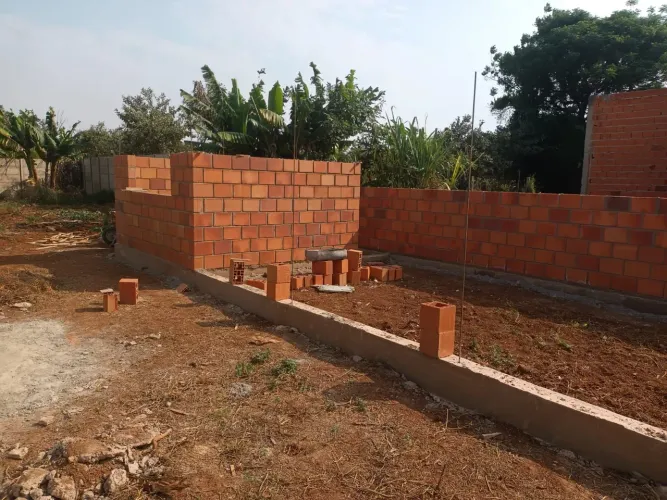 Pedreiro mestre de obras