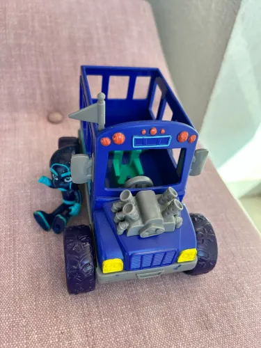 Pj masks night ninja bus