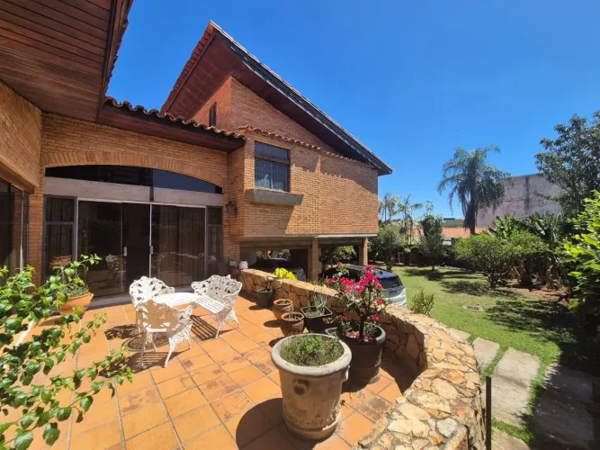 Casa com 4 dormitórios para alugar, 400 m² por R$ 10.324,62/mês - Jardim Santa Rosália - S
