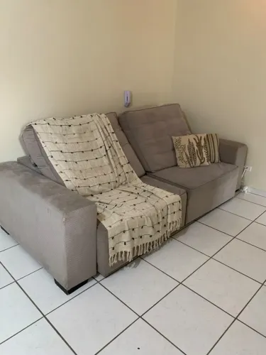 Sofá retrátil e reclinável 2.5m